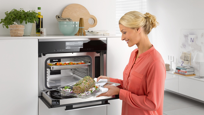 New_products_2015_Steamer_with_function_microwave_673px.jpg